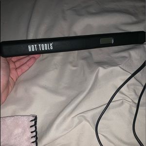 Hot Tools Flat Iron (like new)